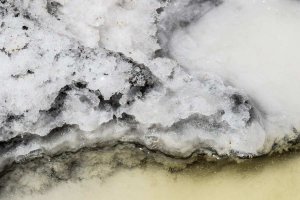 Stanford Sodium Battery Cuts Storage Costs, Boosts Renewables