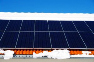 Arctic Solar Pilot Cuts Diesel Use in Nunavik Community